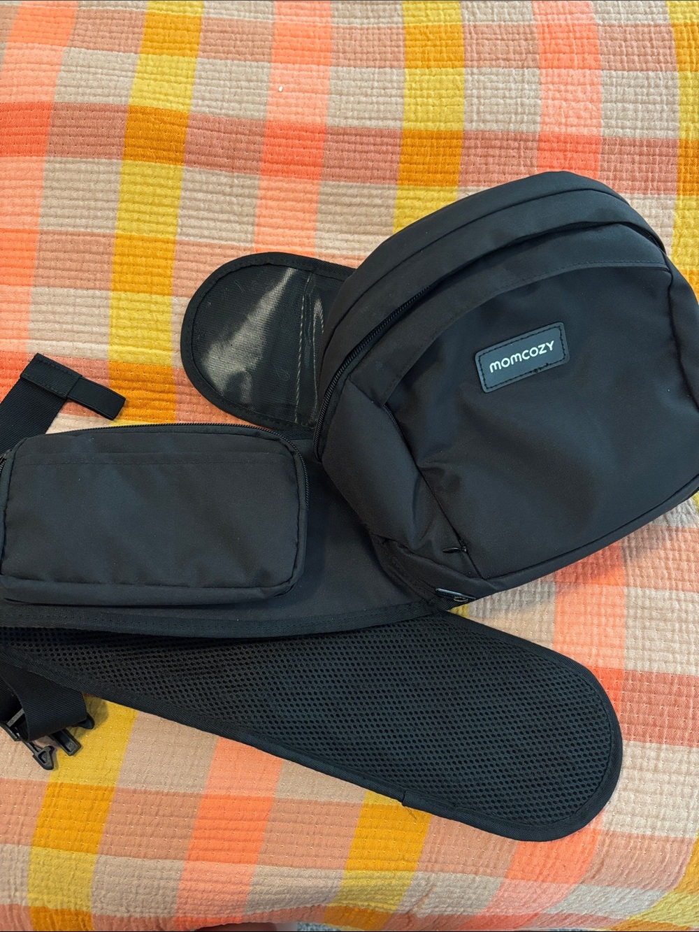 Momcozy Baby Hip Seat - Picture 4 of 5